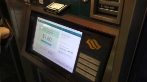 Покупаем билеты в метро Сингапура