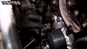 Замена ремня ГРМ на V6. Сломали шестерню! Испытали наше новое изобретение.