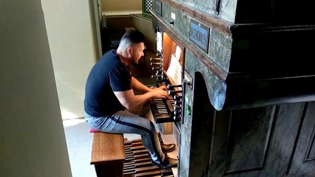 Johann Caspar Ferdinand Fischer - Chaconne in F (István NAGY, Organ) смотреть онлайн
