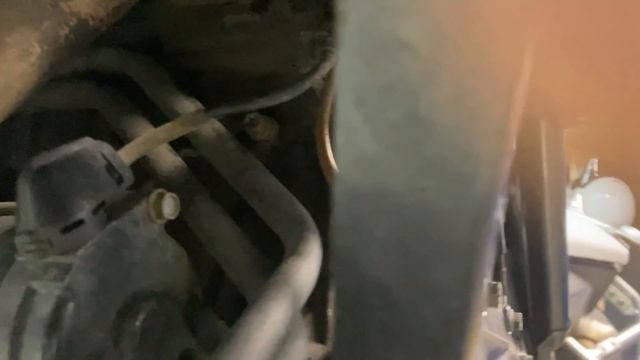 BMW F800GS Coolant/Antifreeze Change Quick Overview! смотреть онлайн