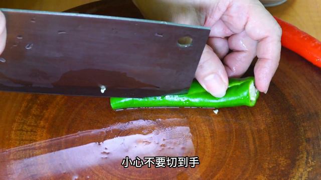 Shredded Potato Egg Pancake超簡單美味土豆絲雞蛋餅！你一定沒吃過的新口感！快來嘗試這款營養豐富的家常美食！#土豆絲雞蛋餅 #美食分享 #家常食譜 #雞蛋餅做法【天天相見廚房