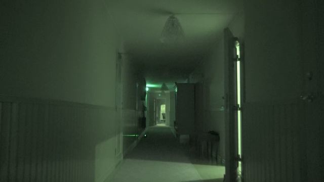 Green Screen Background a dark hotel corridor /Chroma Key Backgrounds смотреть онлайн