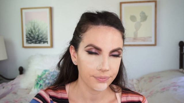 NEW HUDA BEAUTY EASY BAKE LOOSE BAKING & SETTING POWDER смотреть онлайн