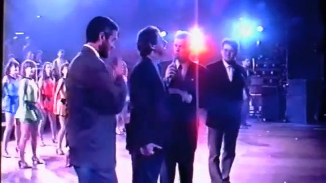 STAND TOGETHER GROUP SALUTI FINALI PALAZZETTO DELLO SPORT VERONA 20/12/1992 смотреть онлайн