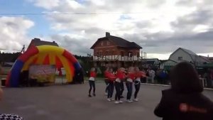 Танец под "Moscow Calling"