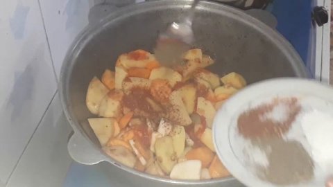 Долма из виноградных листьев. Рецепт от Ruhshona foods| Stuffed grape leaves Uzbek recipe | Dolmade