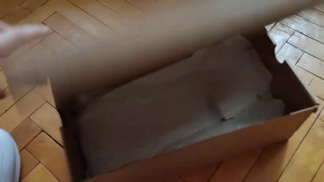 Недорогие белые кроссовки на лето, зачем покупать паль? смотреть онлайн