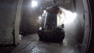 цементовоз мойка бочки кислотой