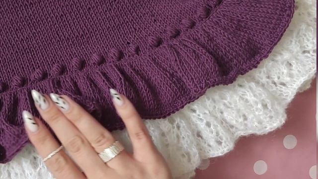 Ягодная туника с кружевными рюшами. Вязание. Одежда для детей. Платье для девочки. Модное вязание. смотреть онлайн