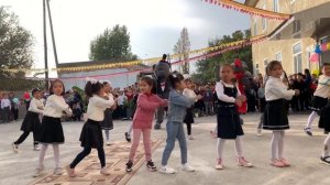 Танец 1 класс