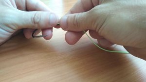 Как привязать крючок к леске?! Самый простой и надёжный рыболовный узел!