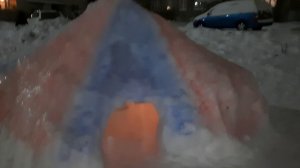 Дом из снега