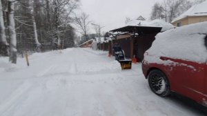 Снегоуборщик Champion ST1170BS в деле