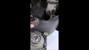 Замена лампочки в фаре Мазда бонго.