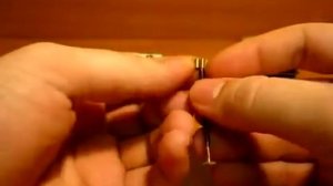Замена кремня в бензиновой зажигалке Zippo