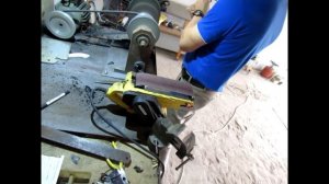 резиновая рукоять изготовление . Нож универсальный своими руками .the knife with his hands