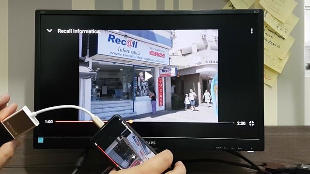 Como conectar espelhar um celular S8 S9 S10 no monitor ou Projetor Tipo C x VGA e assistir videos смотреть онлайн