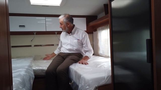 Presentazione KOSMO 209 EMBLEMA | Nuovo смотреть онлайн