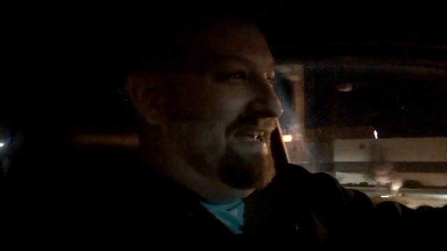 Toys R Us Night Adventure - Who Was That Guy? смотреть онлайн