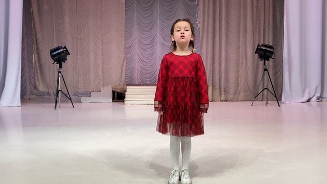 Никто. Читает Ева Карцова смотреть онлайн