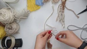 Семейное панно в технике макраме своими руками