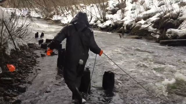 Самый Мощный Поисковый магнит Найдёт металл там где его даже нет смотреть онлайн
