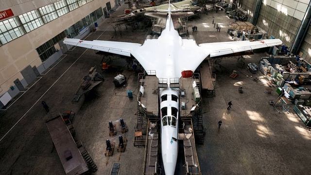 Российский стратегический бомбардировщик Ту-160 модификация Ту-160М2 будет превосходить советский смотреть онлайн