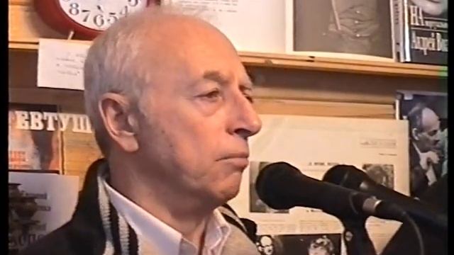 Александр Городницкий, Александр Костромин. 07.02.1999. Музей Б. Окуджавы в Переделкино.