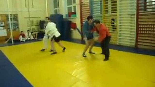 Методика совершенствования техники захватов в самбо