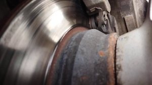 ошибка ручника w221