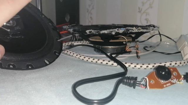 Коаксиалки орут от 5 ваттного уся! смотреть онлайн