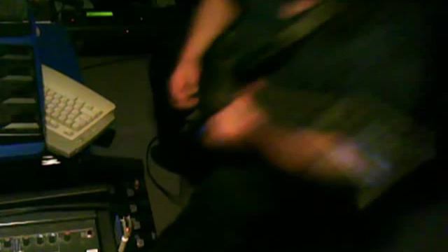 Roland GR-55 driving 2 guitar rigs & jamming to EMU Proteus 2000 - PertySmoothToo смотреть онлайн