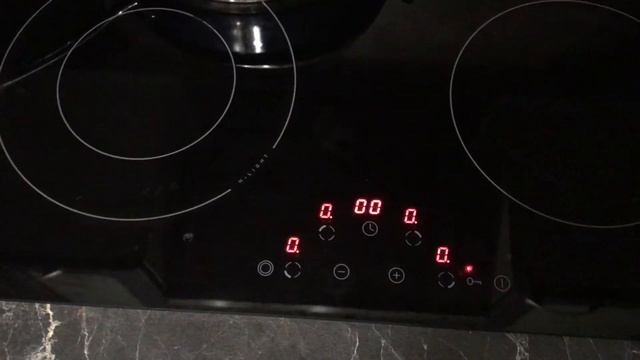 Стеклокерамика отключается