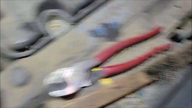 Ford Crown Victoria P71 Police Interceptor - Battery Terminal Repair / Replacement смотреть онлайн