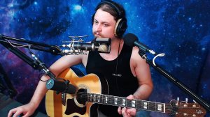 🗣 Песни всякие поём 🎤 под гитару 🎸 Качественный звук 📻 Адекватное общение в чате 🤳 без ругани