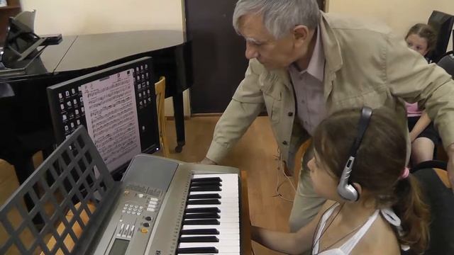 Мультимедийная викторина "Слушания музыки" 3-го класса смотреть онлайн