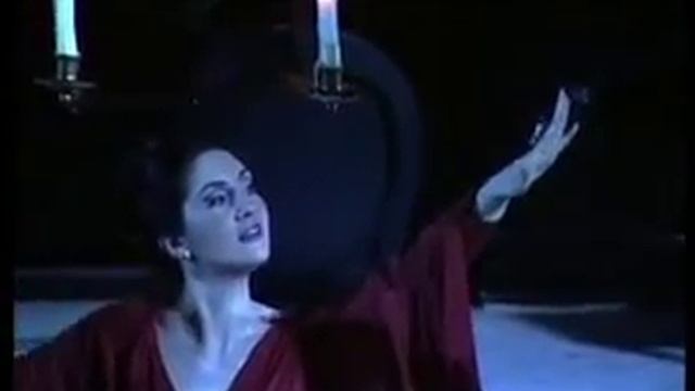 Sara Allegretta - Giulietta / Les Contes d'Hoffmann смотреть онлайн