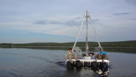 Транспортировка буровой платформы к точке бурения