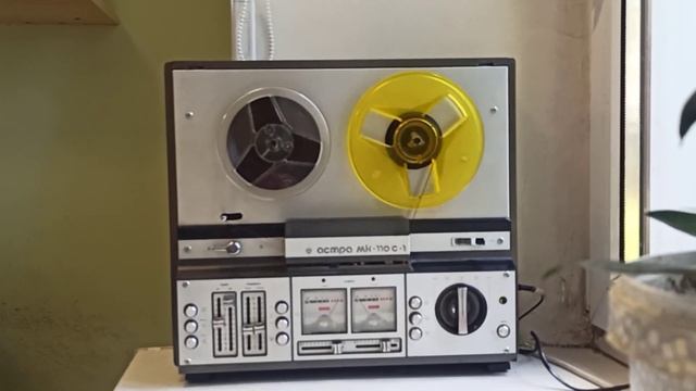 Старая катушка с магнитной лентой.... Владимир Семенович Высоцкий. смотреть онлайн