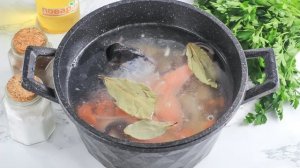 Уха из форели с рисом