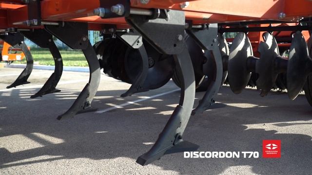 Discordon T70 - Дисколаповые бороны - walkaround -Grégoire Besson