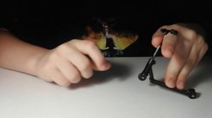 обзор на Фингер борд и самокат!пришли новые грипсы и колёса.
