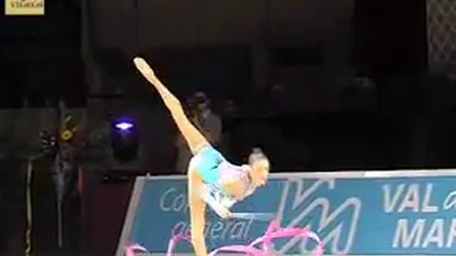 Evgeniya Kanaeva - Ribbon смотреть онлайн