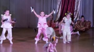 Танец "Пока мамы дома нет"