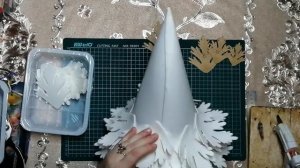 МК Ёлка. светильник из изолона. Легко и быстро.