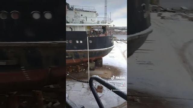 Теплоходы