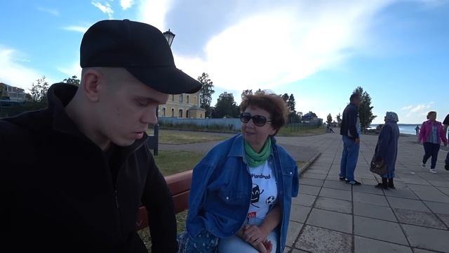 Как познакомиться с девушкой на улице / Советы самих девушек