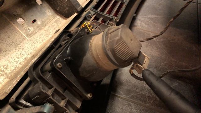 How To Remove Front Bumper BMW E34 смотреть онлайн