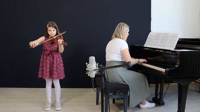 Zana Merdić 1 razred-violina OMŠ Tuzla klasa: Rašković Jovan