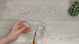 ПОДАРОЧНАЯ  КОРОБКА  из пластиковой бутылки к РОЖДЕСТВУ и НОВОМУ ГОДУ своими руками.